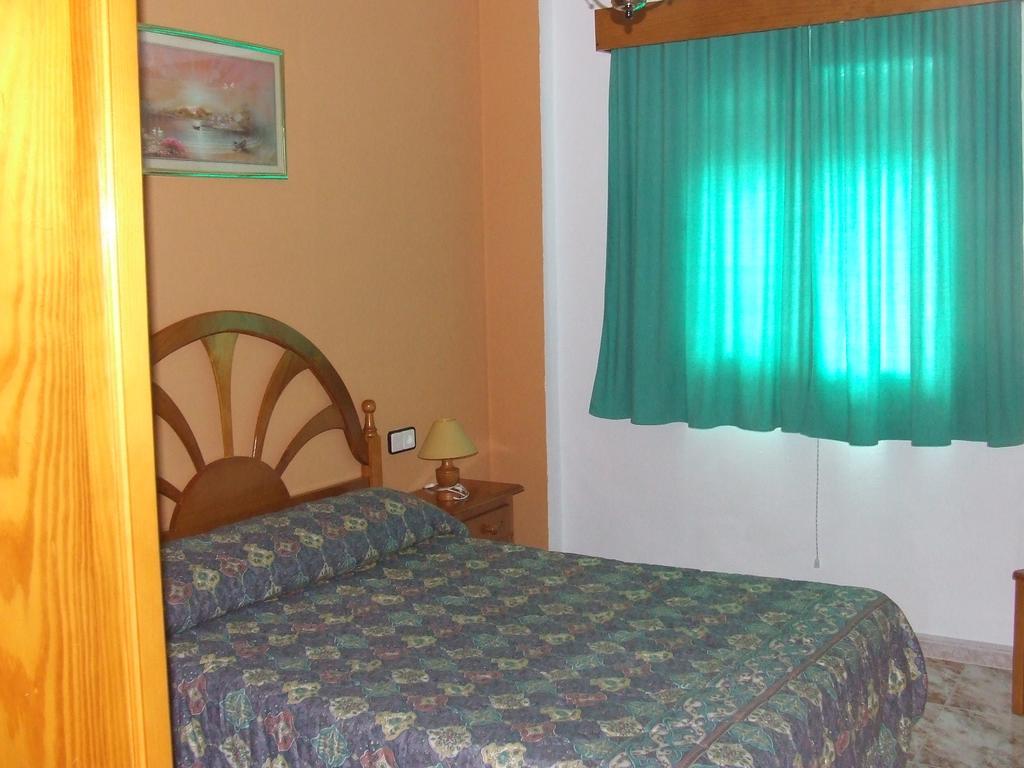 Apartamentos Los Arcos El Bosque Luaran gambar